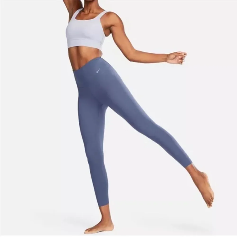 Nike Women’s High Rise Gentle Support 7/8 Length Leggings